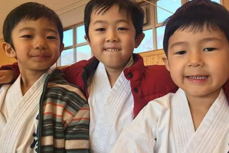 「空手は暴力的?」実は“我慢”を学べる習い事だった!|府中市人気の子供空手教室国際武道連合会勇士會館CloverHill府中空手道場 59 phonto 157