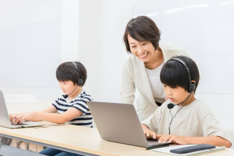 子どもにプログラミングを学ばせるメリットと注意点|府中市のClover Hill小学生向け人気のMinecraftプログラミング教室