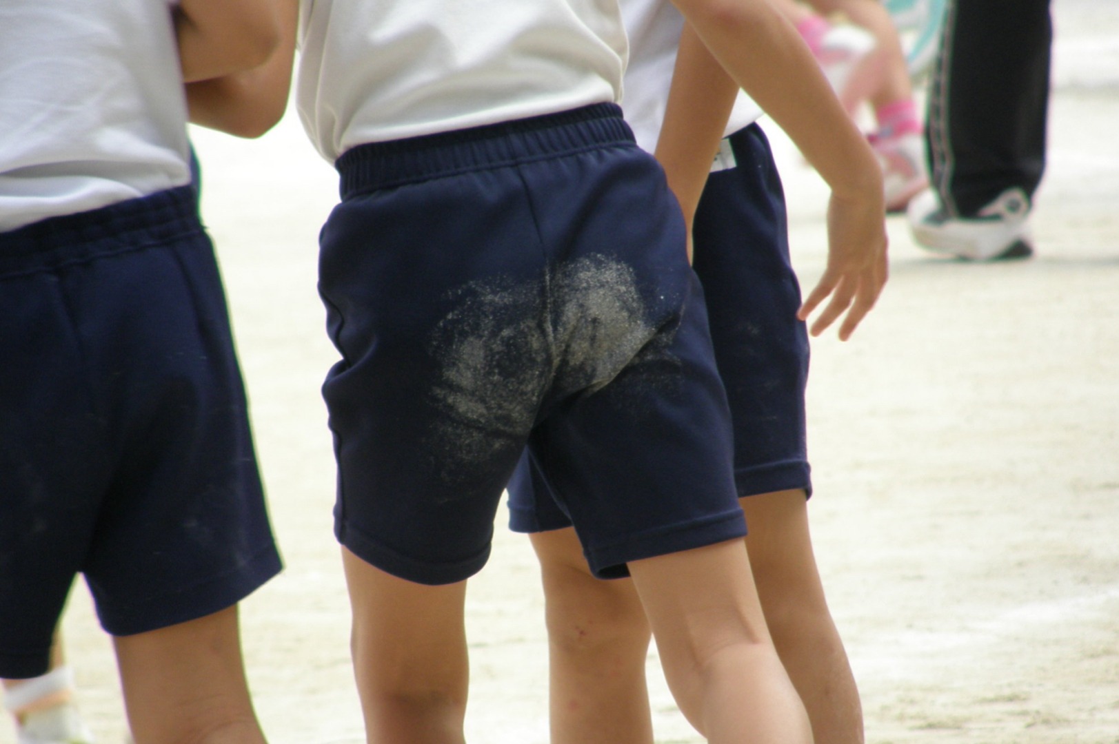 先輩ママが教える!新一年生の体操服「洗い替えは何枚必要?」のリアル|府中市の教育複合施設CloverHill 45 phonto 28