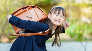 【公式】教育複合施設CloverHill府中 | 総合教育型民間学童保育・認可外保育・多彩な習い事 | 高コスパな放課後を。ライトプランを活用して、プログラミングや英語を無理なく続けるコツ